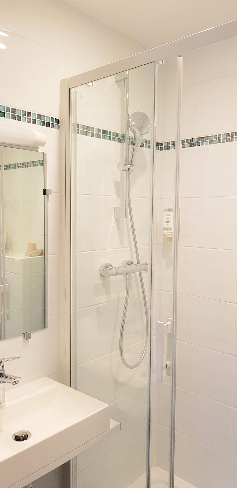 The Originals City, Hotel Novella, Nantes Centre Gare エクステリア 写真